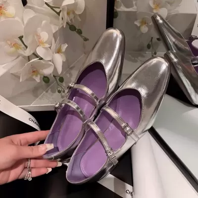 2025 Summer New Double Buckle Silver Mary Jane Shoes Women Retro Chunky Heel Little Fragrance Style Pumps Sandals · YANYAN China shoe factory