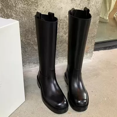 New Straight Tube Platform Long Boots Fall Winter Height Increase Slim Knee High Riding Boots for Petite Women · YANYAN China shoe factory