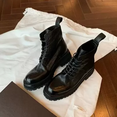Same Style Fall Winter Short Boots Washed Shrunken Horsehide Round Toe British Lace Up Platform Martin Boots Women