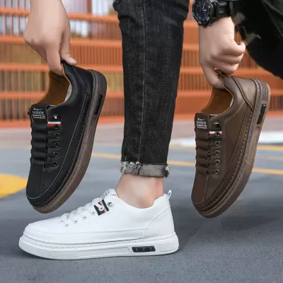 Leather Shoes 2026 New Round Toe, Casual Soft Leather Slip-On Board Shoes Men