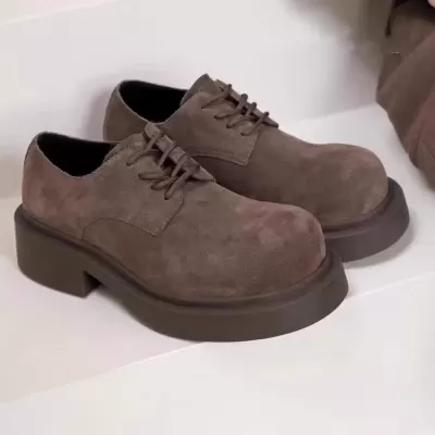 European Station Women's Shoes Star Same Style 2025 New Genuine Leather Chunky Heel Lace-Up British Mickey Big Head Shoes · YANYAN China shoe factory