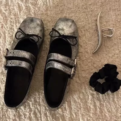 Niche Brand Open Broken Ballet Dirty Silver Sport Ballet Square Toe Flats Fashionable Women's Shoes · YANYAN China shoe factory