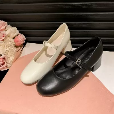 Women's Round Toe Mary Jane Pumps with Chunky Heel, Office Wear, Korean Style · YANYAN China shoe factory