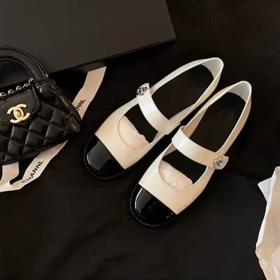 Women's Mary Jane Shoes with Two-Tone Block Heel, Classic Chanel Style, Spring