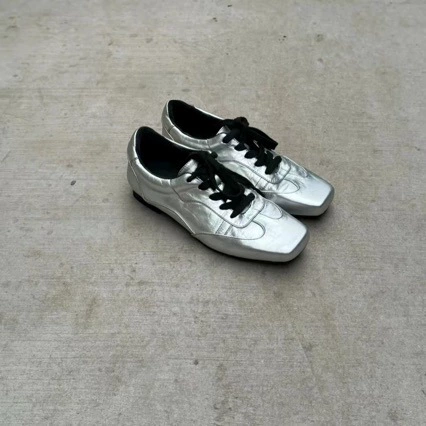 German Trainer Shoes Women Silver 2025 New Flat Sports Shoes European Style Lace-Up Niche Casual Large Size Low Heel