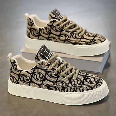 Men's Low Top Canvas Shoes 2026 Winter Casual Printed Board Shoes Thick Sole · YANYAN China shoe factory