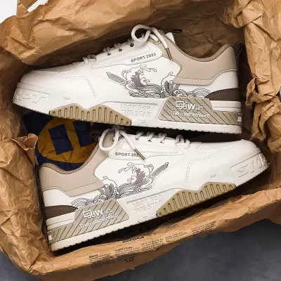Men's 2026 Spring/Fall Chunky White Board Shoes, Casual Retro Sneakers, Height-Increasing · YANYAN China shoe factory