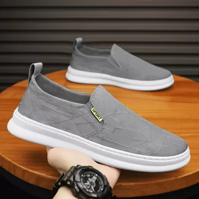 Men's Summer Breathable Casual Canvas Board Shoes, Work Slip-On Lazy Beijing Cloth Shoes · YANYAN China shoe factory