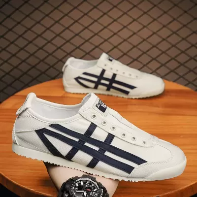 2026 Slip-On Canvas Shoes for Men, Agora Casual Sneakers, Lazy Shoes, Ins Board Shoes · YANYAN China shoe factory