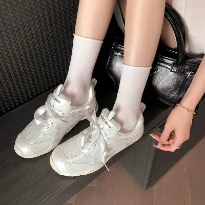 حذاء رياضي نسائي فضي برباط، قماش شبكي، حذاء باليه رياضي، صيفي · YANYAN China shoe factory