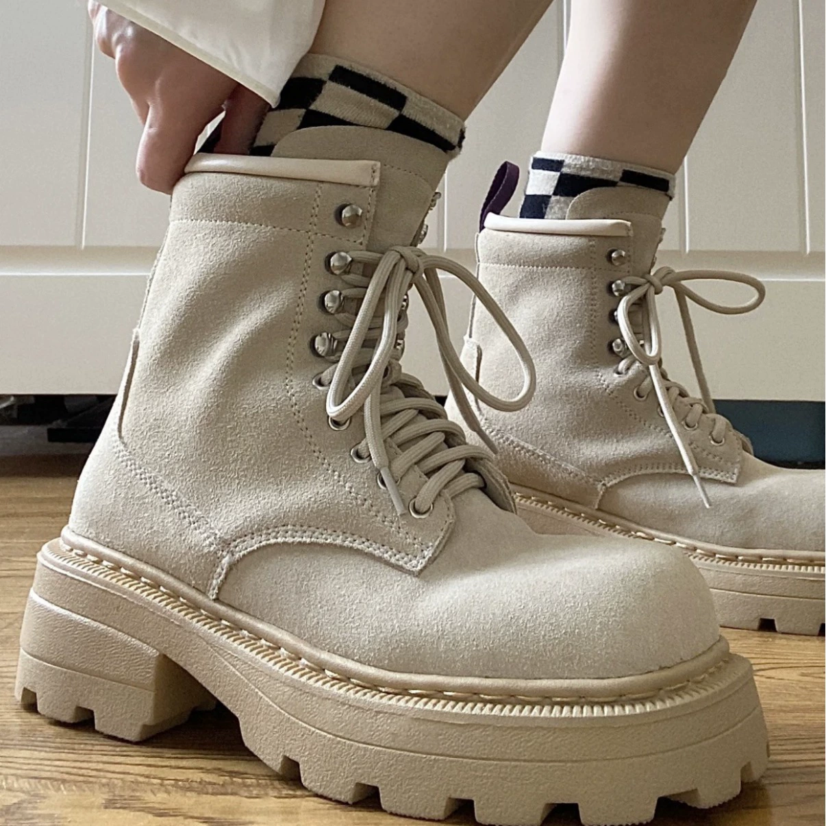 Women's Rose Style Thick Sole Square Toe High Top Boots, Casual Yellow Boots