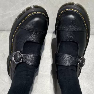 Women's College Style Thick Heel Shoes, Retro DR Round Toe Black British Mary Janes · YANYAN China shoe factory