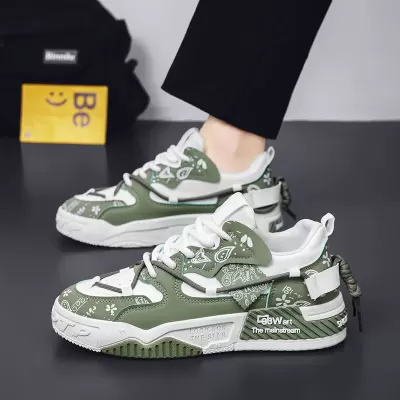 2026 New Winter Breathable Board Shoes Ins Trendy Casual Running Anti-Slip · YANYAN China shoe factory