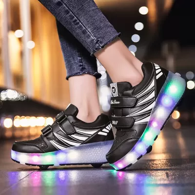 New Export Heelys Four-Wheel Roller Shoes Student Sports USB Charging Light-Up Kids Fashion Skate Shoes · YANYAN China shoe factory