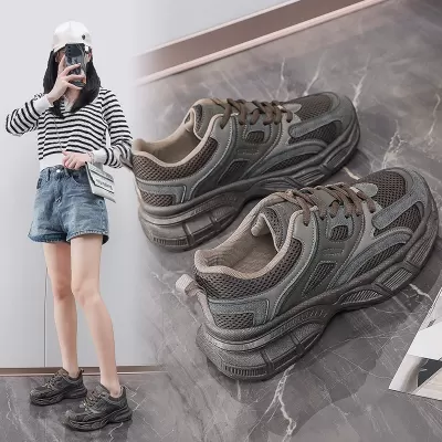 2024 Fall Women's Breathable Mesh Dad Sneakers, Korean Style Thick Sole Casual Running Shoes · YANYAN China shoe factory