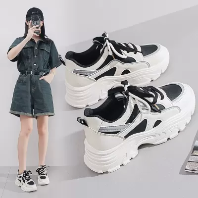Spring Women's Breathable White Sneakers, Korean Style Thick Sole Casual Dad Shoes Q8825 · YANYAN China shoe factory