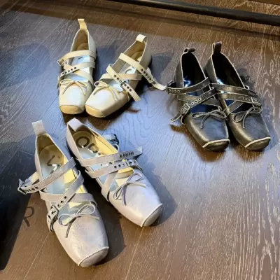 Women's Korean OpenYY Pig Nose Mary Jane Shoes, Vintage Square Toe Ballet Heels · YANYAN China shoe factory
