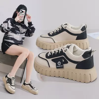 2025 Fall White Sneakers Korean Style Thick Sole Platform Casual Shoes for Women · YANYAN China shoe factory