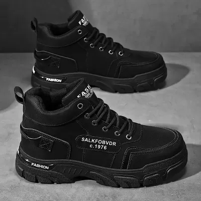 2025 Autumn Men's Martin Boots Mid Calf Retro British Work Boots Fashion High Top Thick Sole Casual Shoes