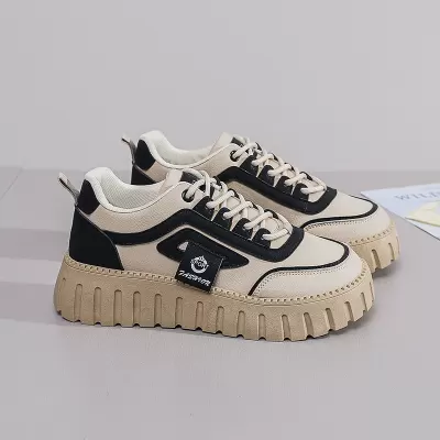 2024 Fall White Sneakers Korean Style Thick Sole Platform Casual Shoes for Women · YANYAN China shoe factory