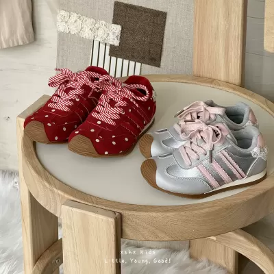XSHX Girls Retro Sneakers, Velcro, Lace, Sweet, Silver Red, Autumn Winter, Fleece