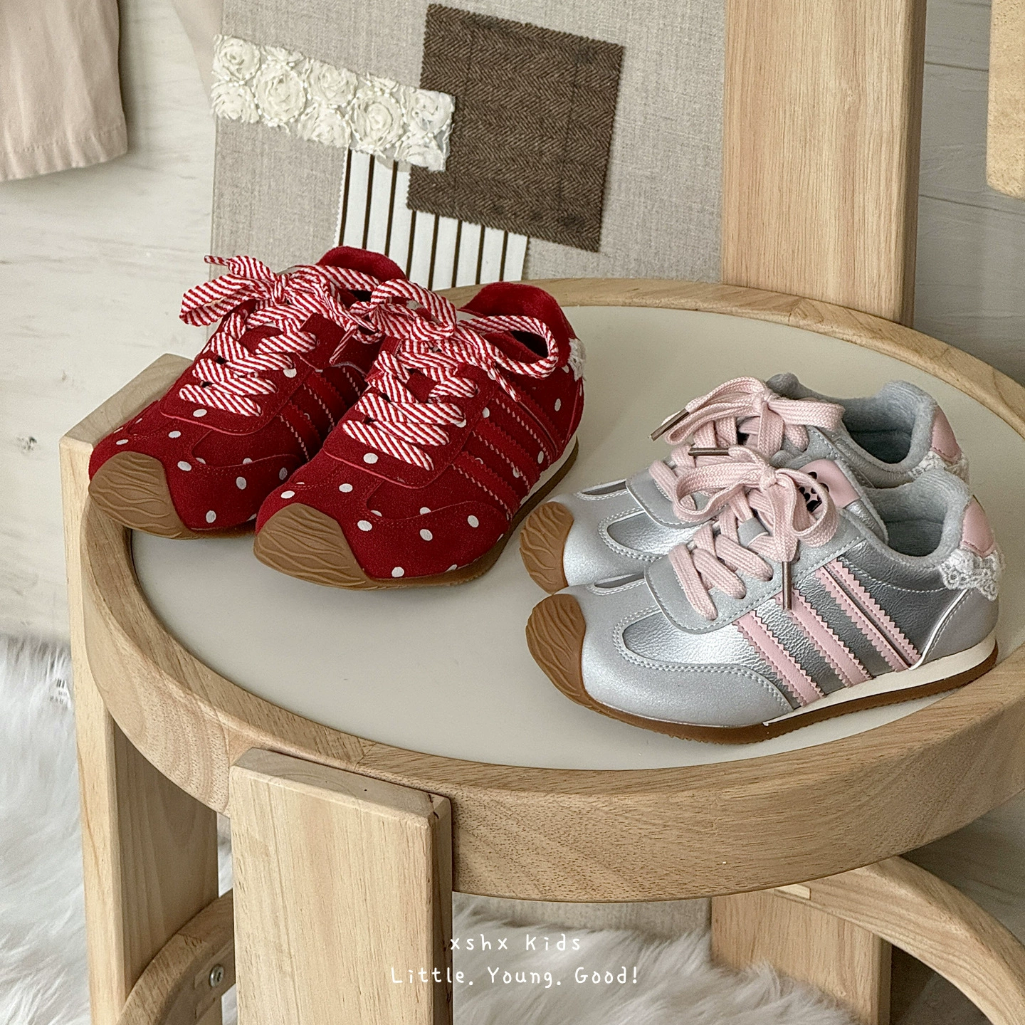 XSHX Girls Retro Sneakers, Velcro, Lace, Sweet, Silver Red, Autumn Winter, Fleece