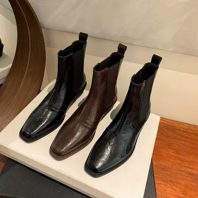 New Women's Pointed Toe Chelsea Ankle Boots Slip-On Chunky Heel Martin Boots for Fall · YANYAN China shoe factory