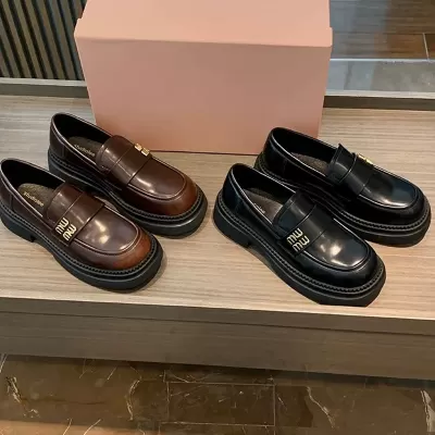 New Women's Preppy Slip-On Metal Buckle Loafer Shoes for Fall Winter