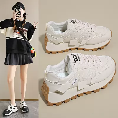 Chaussures style Agassi coréen pour femme, printemps 2025, semelle épaisse, running décontracté 6682 · YANYAN China shoe factory