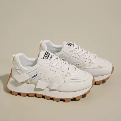 2025 Spring Breathable White Sneakers for Women Korean Style Thick Sole Running Dad Sneakers · YANYAN China shoe factory