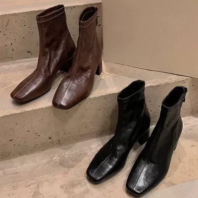 New Women's French Small Square Toe Distressed Shrunken Horsehide Slim Chunky Heel Short Boots for Fall Winter · YANYAN China shoe factory