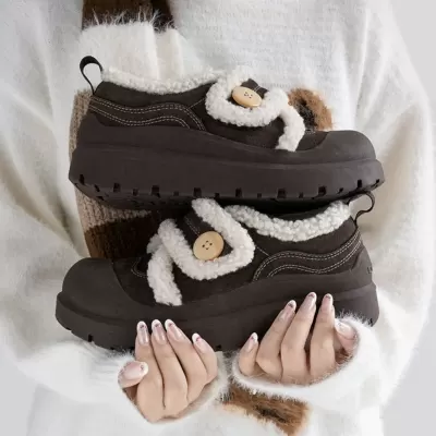 New Fall Winter Lambswool Thick Sole Cotton Shoes Women Genuine Leather Outdoor Velcro Thick Commuter Fluffy Shoes
