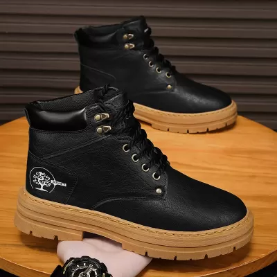2026 Winter New High-Top Martin Boots Men Fashion Thick Sole Casual Leather Work Board Shoes