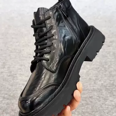 2025 Winter New Business Warm Lined Boots Men Round Toe Fashion British Casual Leather Shoes · YANYAN China shoe factory
