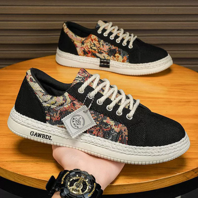 Men's 2026 New Spring Breathable Board Shoes Canvas Shoes Lightweight Comfort Soft Sole Low-Top