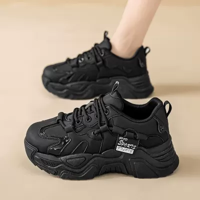 Korean New Dad Shoes for Women 2025 Spring Student Casual Thick Sole Sneakers · YANYAN China shoe factory