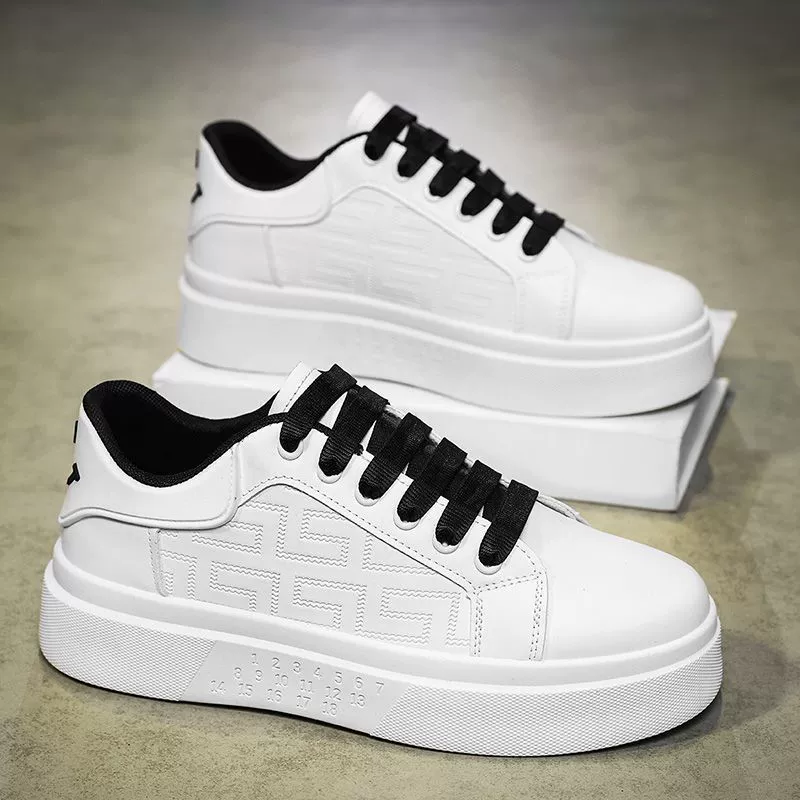 2026 New Spring Men's Trendy Thick Sole White Casual Shoes for Students