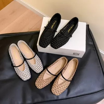 حذاء مسطح فرنسي جديد ربيعي، إصبع مربع، حزام منسوج، جلد ناعم للنساء · YANYAN China shoe factory