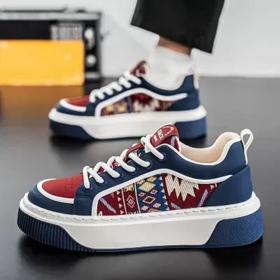 Spring 2026 New Men's White Board Shoes Hidden Height Increase Trendy Casual Thick Sole Shoes · YANYAN China shoe factory