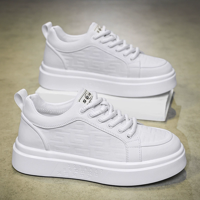 2026 New Spring Men's Thin Breathable White Casual Board Shoes
