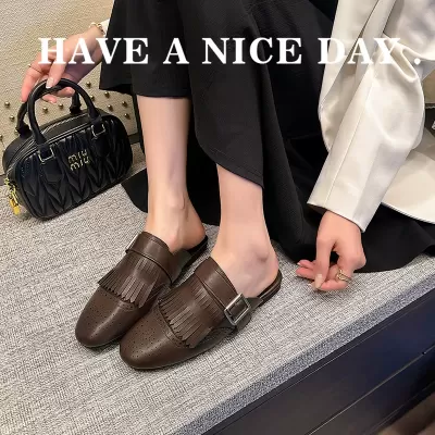 New Summer Soft Leather Vintage Brooch Buckle Fringe Mule Slippers for Women