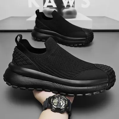 2026 Spring New Men's Breathable Slip-on Anti-odor Casual Shoes Trendy Wear-resistant Sports · YANYAN China shoe factory