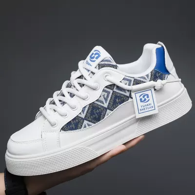 Men's 2026 Casual Shoes New Spring Summer Sports Shoes Lightweight Soft Sole White Board Shoes