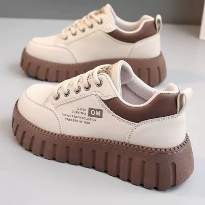 2025 Spring Women's Breathable White Sneakers Korean Thick Sole Casual Board Shoes · YANYAN China shoe factory