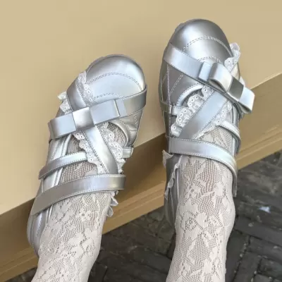 Korean Style Bow Mary Jane Shoes for Women 2025 Flat Ballet Shoes with Magic Tape · YANYAN China shoe factory