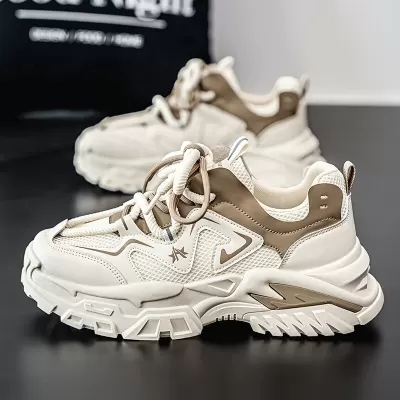 Herren Frühling Teen trendige Mesh atmungsaktive Dad-Schuhe, Höhenzunahme, dicke Sohle, Laufschuhe · YANYAN China shoe factory