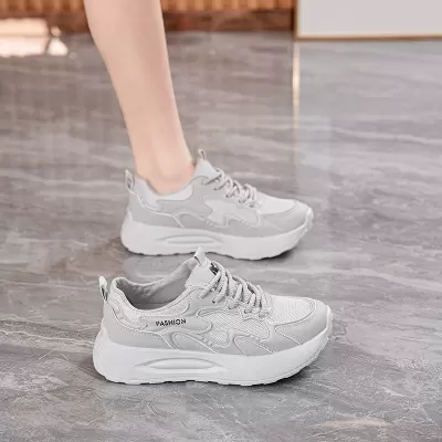 Summer Women's Breathable Mesh Sneakers Korean Thick Sole Soft Sole Running Dad Shoes · YANYAN China shoe factory