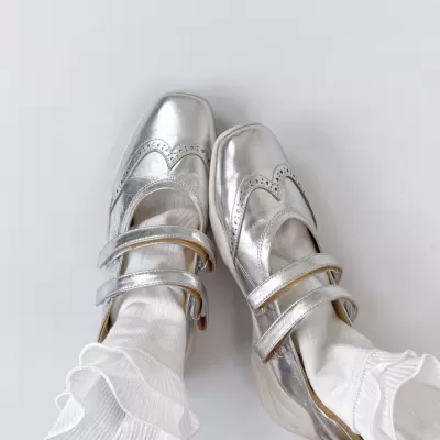 Thick Sole Silver Cowhide Mary Jane Shoes for Women 2025 Vintage Ballet Flats · YANYAN China shoe factory