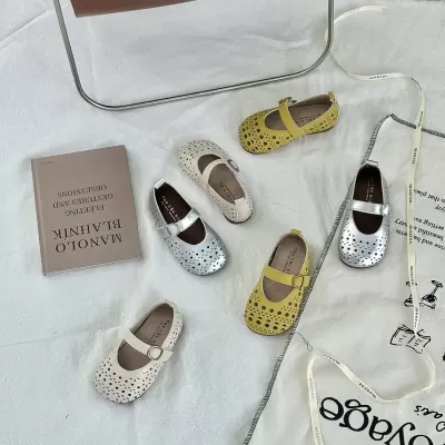 XSHX Quicken Cutout Girls Princess Breathable Sandals Soft Sole Hook and Loop Wrap Heel Spring Summer · YANYAN China shoe factory
