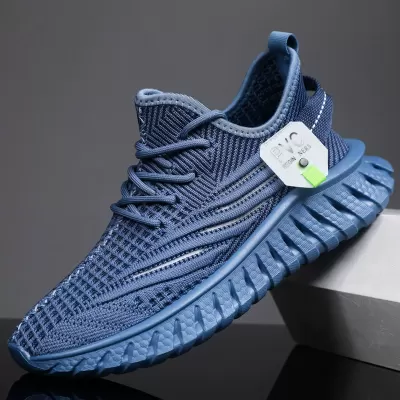 Men's Summer Breathable Mesh Shoes 2026 New Casual Soft Sole Lightweight Sports Shoes